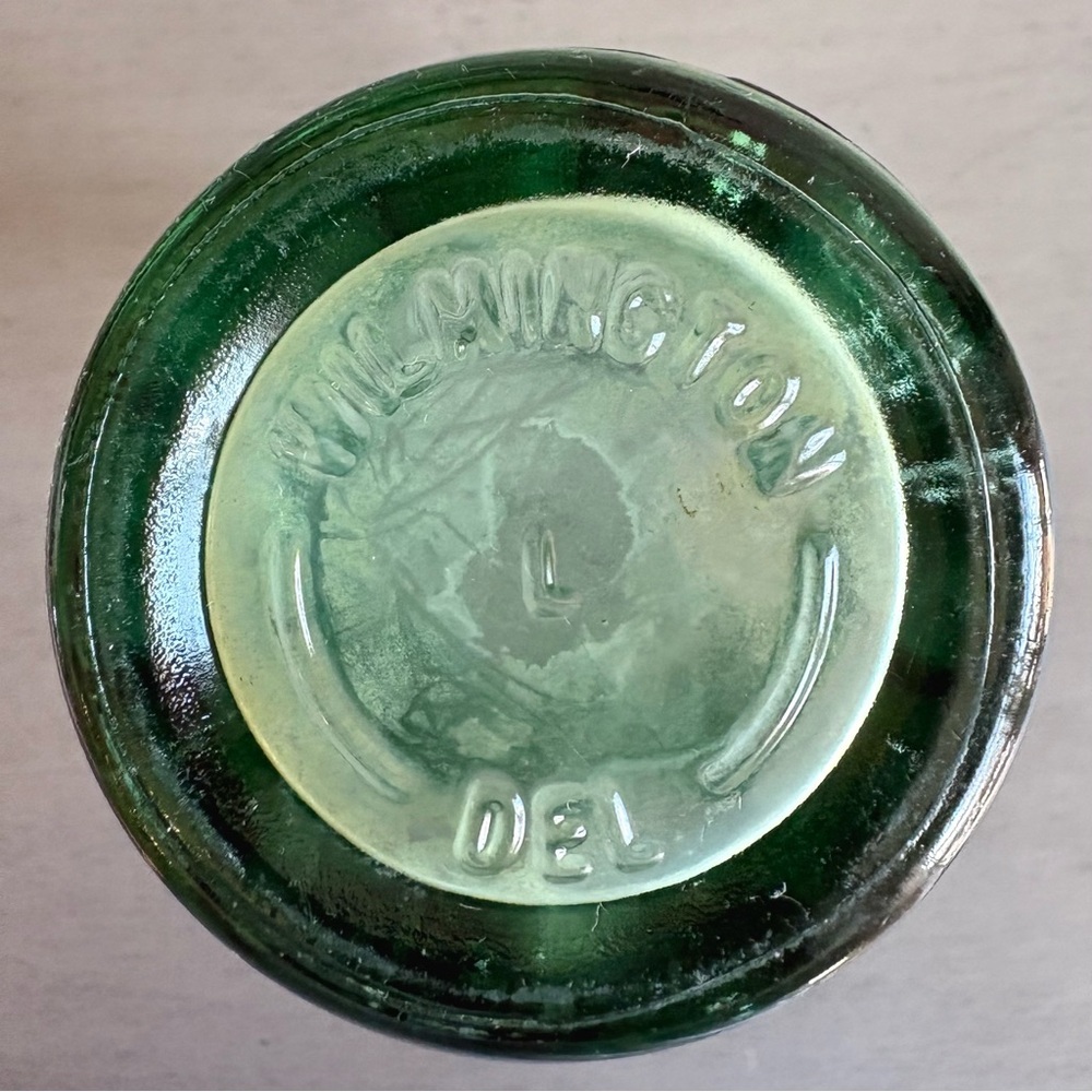 VTG Coca-Cola Coke Soda Light Green Embossed Glass Bottle Wilmington DE Retro - Picture 6 of 10